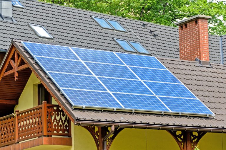 Fonctionnement des panneaux photovoltaïques : tout savoir sur l’installation